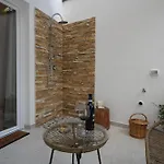 Casalu Bed & Breakfast